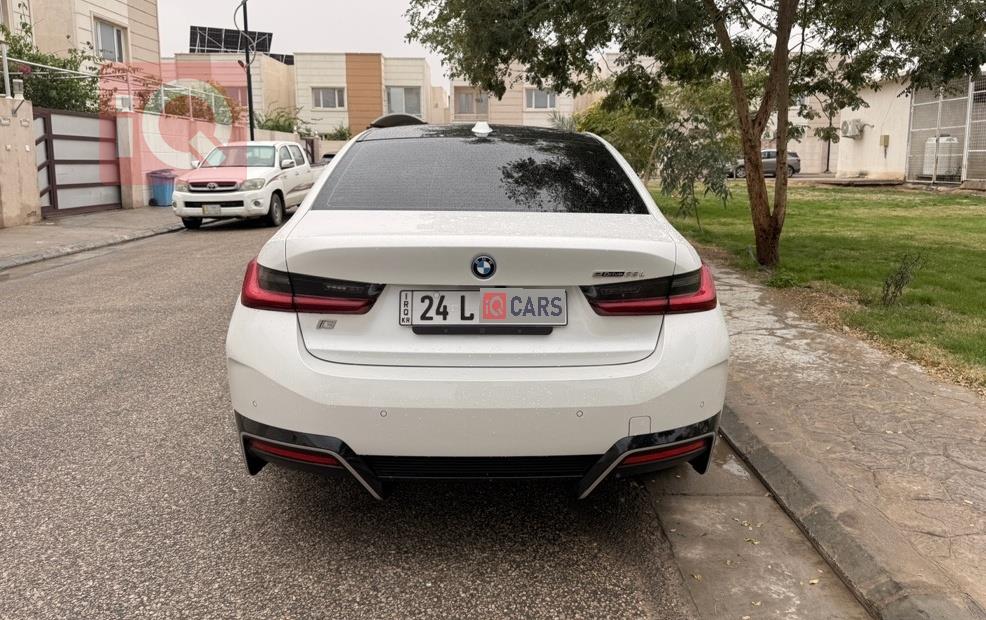 بي ام دبليو i3